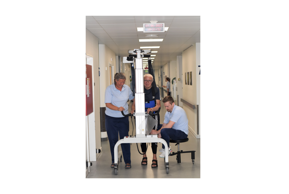Rehabiliteringsbehandling på en stue på Hjerne- og Nervesygdomme, Grindsted Sygehus