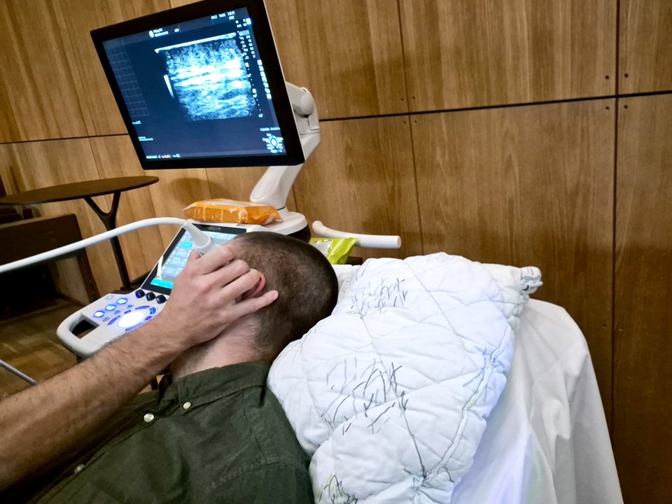 Gigtlægerne ved Esbjerg og Grindsted Sygehus er eksperter i brug af ultralyd til diagnostik i gigt- og bindevæv-sygdomme.